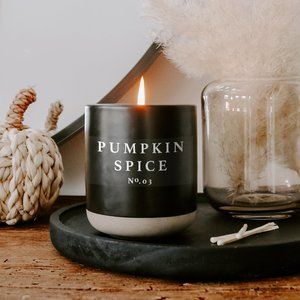 PUMPKIN SPICE SOY CANDLE
